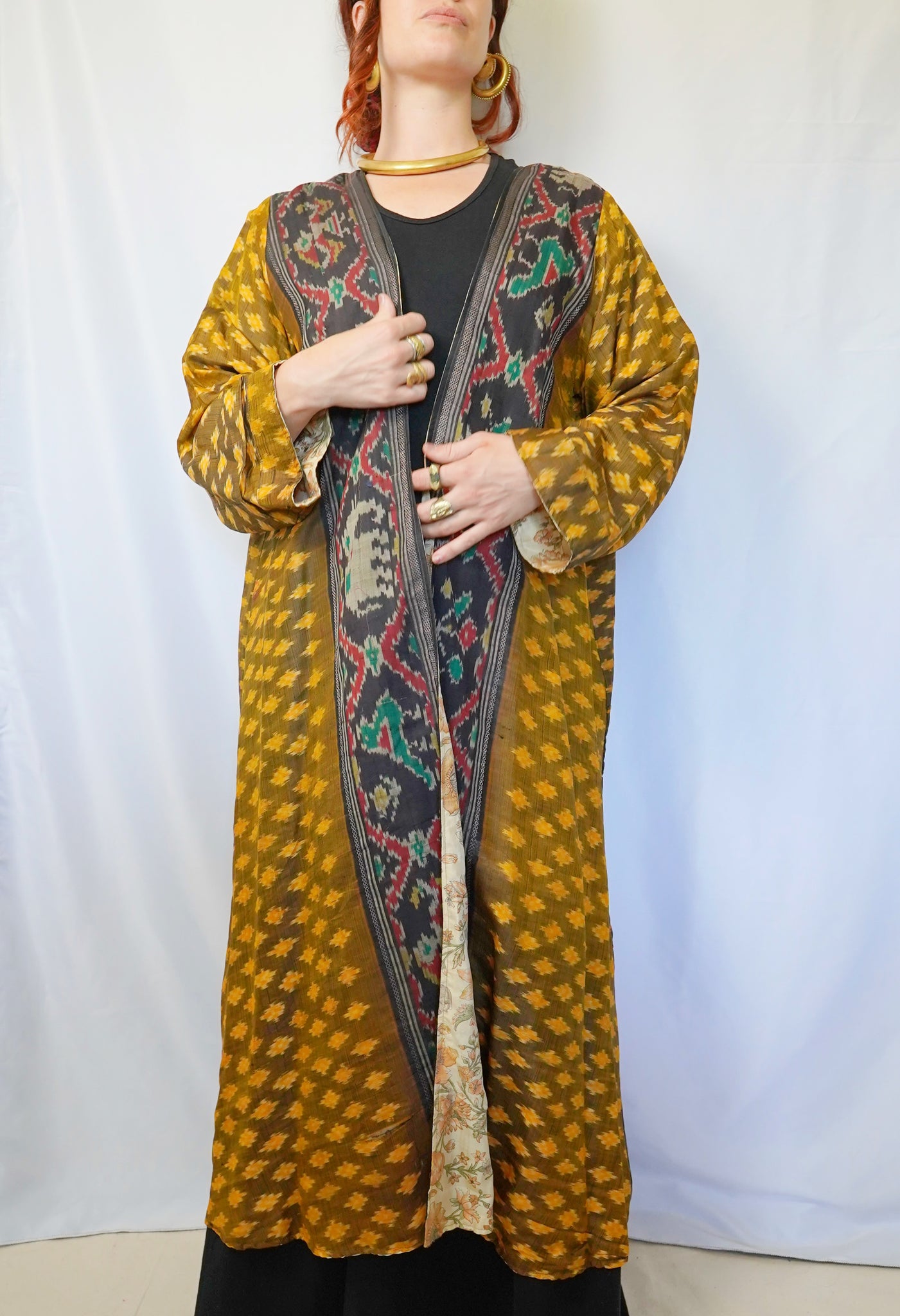 Saturn Laxmi Cloak