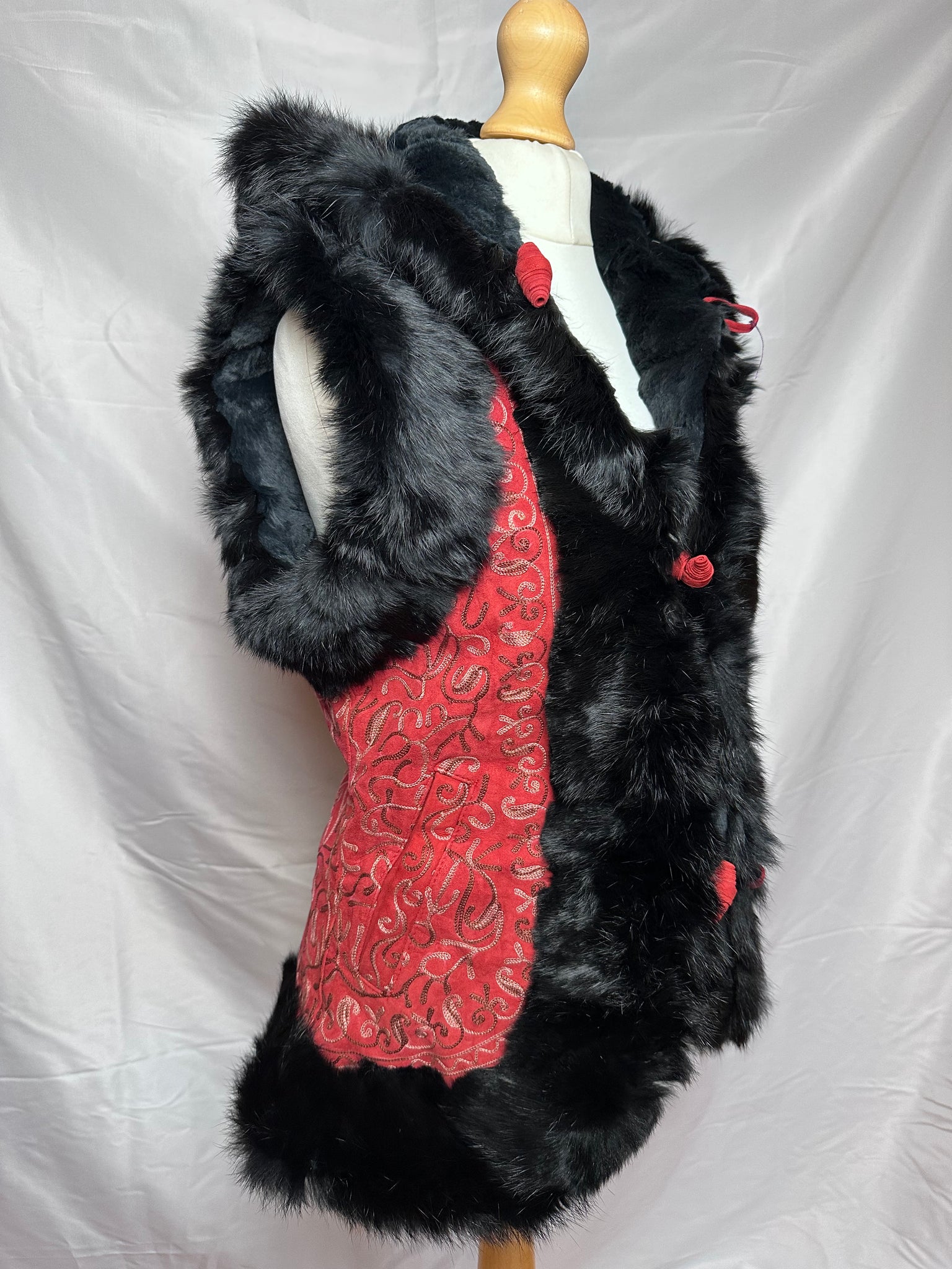 Shakti Vest S